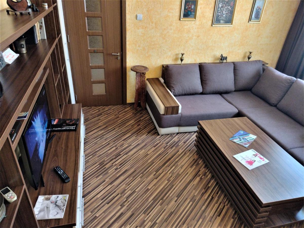 Apartament Maria Bucharest Exterior photo